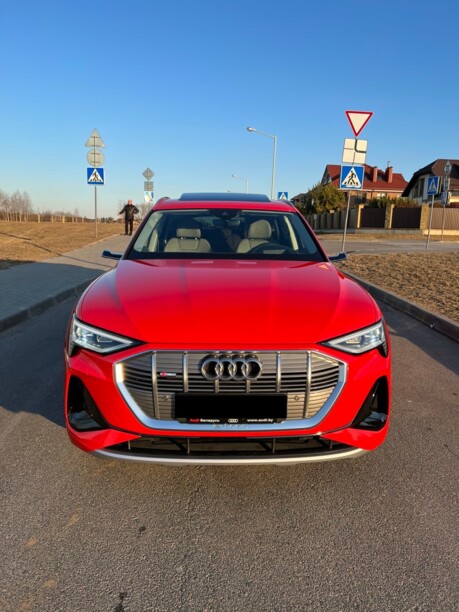 Audi e-tron, 2020 г.