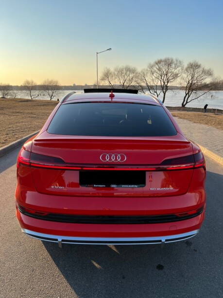 Audi e-tron, 2020 г.