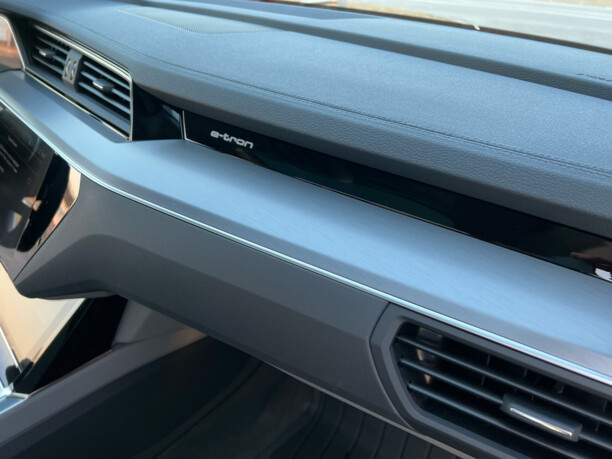 Audi e-tron, 2020 г.