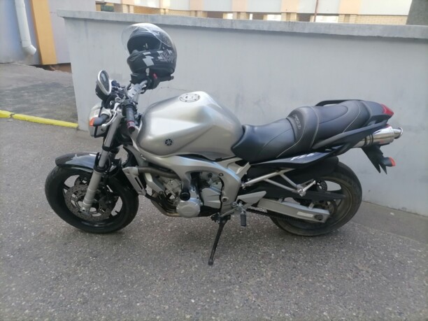 Yamaha FZ, 2004 г.