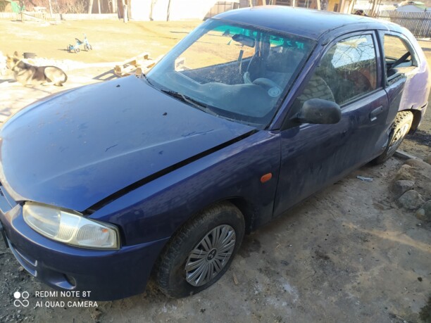 Mitsubishi Colt V, 1998 г.