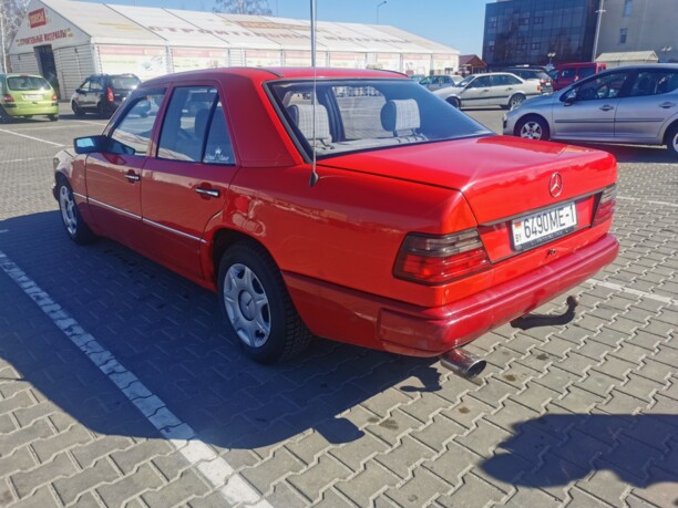 Mercedes-Benz E-Класс W124, S124, C124, A124, 1985 г.