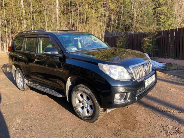 Toyota Land Cruiser Prado J150, 7 мест, 2010 г.