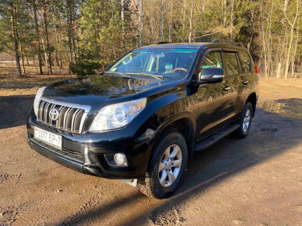 Toyota Land Cruiser Prado J150, 7 мест, 2010 г.