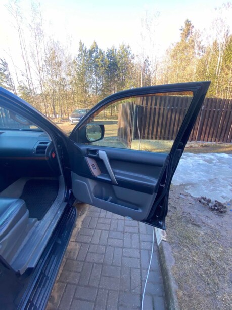 Toyota Land Cruiser Prado J150, 7 мест, 2010 г.