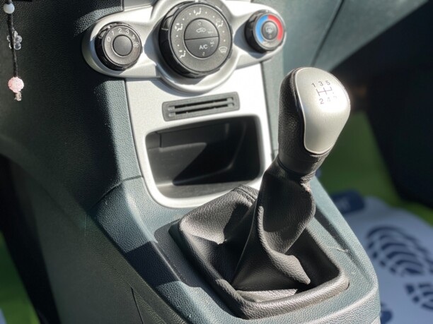 Ford Fiesta VI, 2011 г.