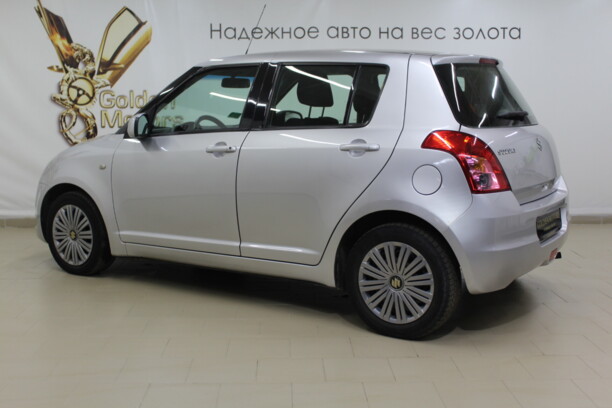 Suzuki Swift III, 2008 г.