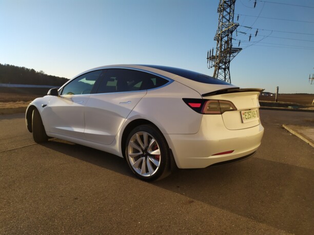 Tesla Model 3, 2020 г.