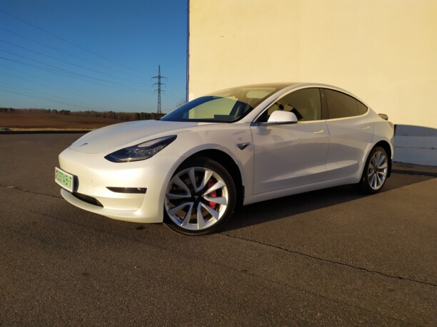 Tesla Model 3, 2020 г.