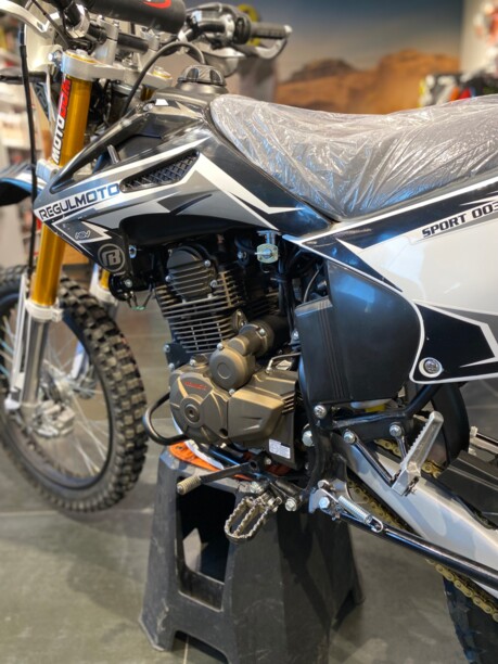 Regulmoto Sport 003 250 PR, 2022 г.