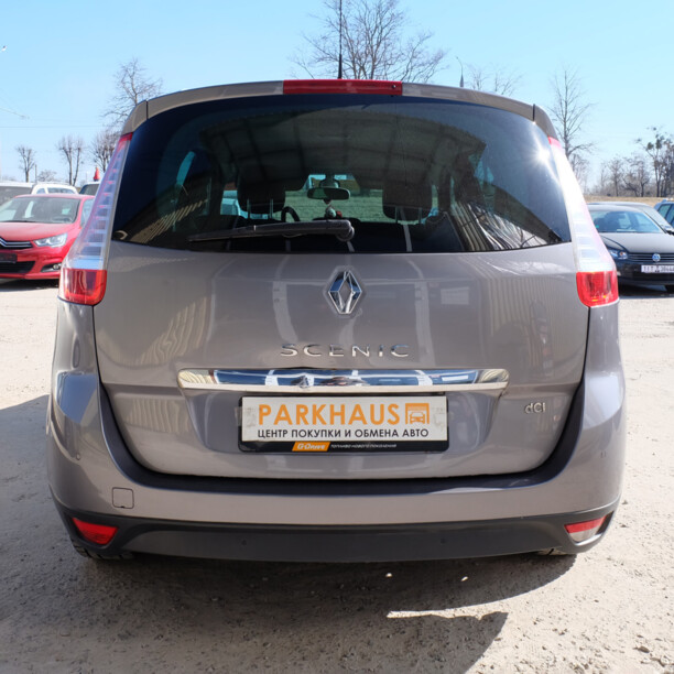 Renault Grand Scenic III · 2-й рестайлинг, 7 мест, 2016 г.