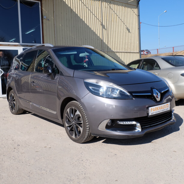 Renault Grand Scenic III · 2-й рестайлинг, 7 мест, 2016 г.