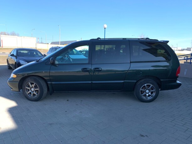 Dodge Grand Caravan III, 7 мест, 1999 г.
