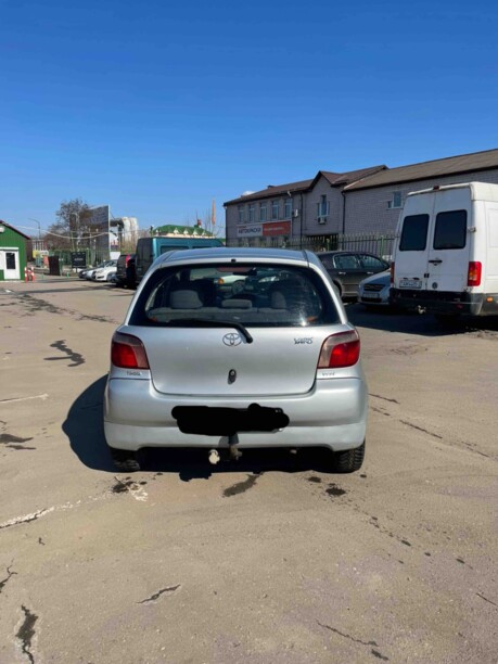 Toyota Yaris I (P1), 2001 г.