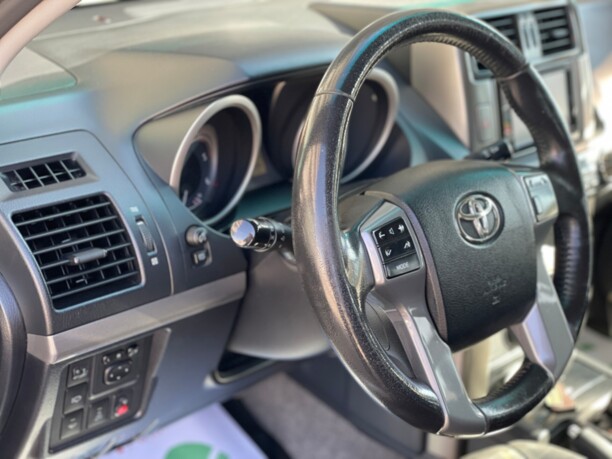 Toyota Land Cruiser Prado J150, 2010 г.