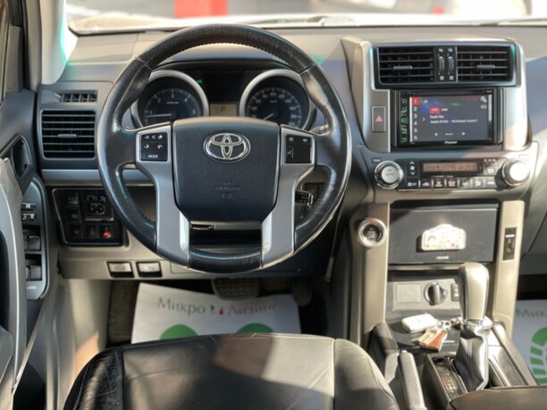 Toyota Land Cruiser Prado J150, 2010 г.