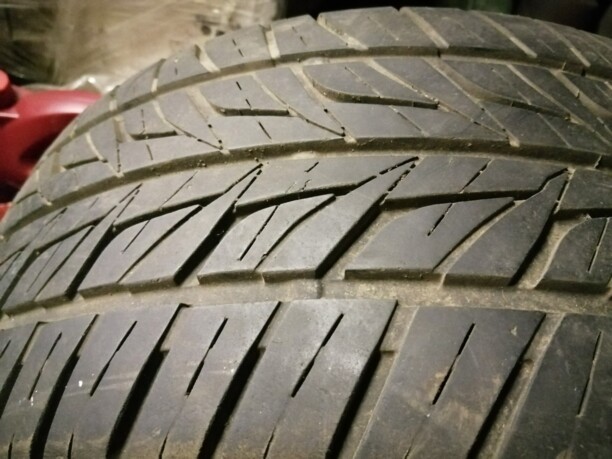 Легковые шины Bridgestone Potenza 225/45 R17 1 шт.