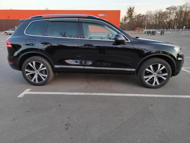 Volkswagen Touareg II, 2011 г.