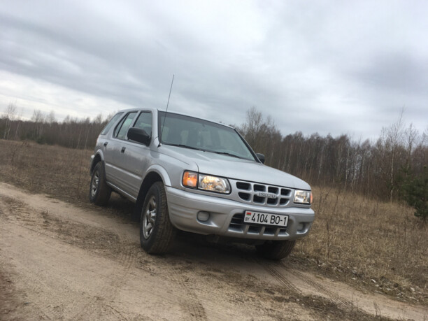 Isuzu Rodeo II, 2001 г.