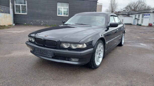 BMW 7 серия E38, 2000 г.