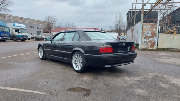 BMW 7 серия E38, 2000 г.