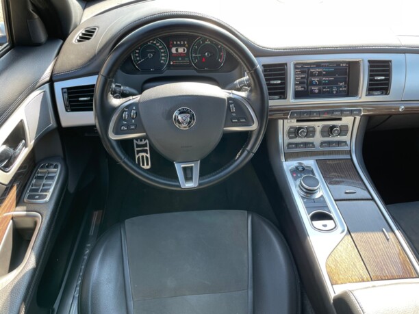 Jaguar XF X250 · Рестайлинг, 2015 г.