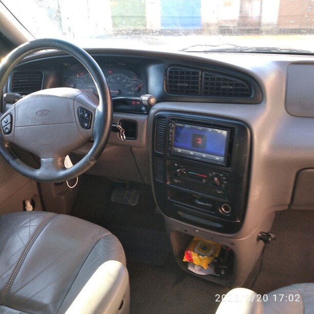 Ford Windstar II, 7 мест, 2000 г.