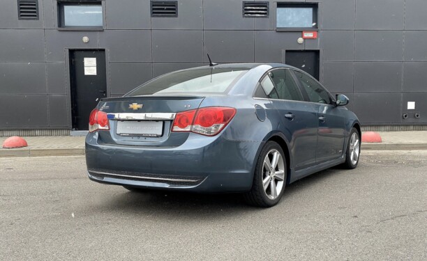 Chevrolet Cruze J300, 2012 г.