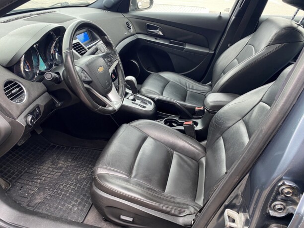Chevrolet Cruze J300, 2012 г.