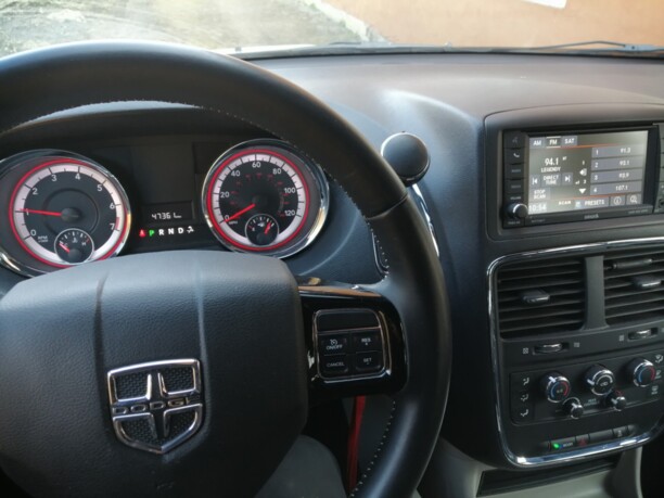 Dodge Grand Caravan V, 7 мест, 2019 г.