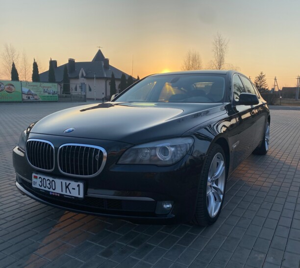 BMW 7 серия F02 (Long), 2009 г.