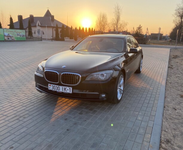 BMW 7 серия F02 (Long), 2009 г.