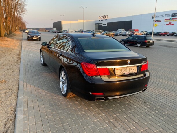 BMW 7 серия F02 (Long), 2009 г.