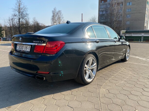 BMW 7 серия F02 (Long), 2009 г.