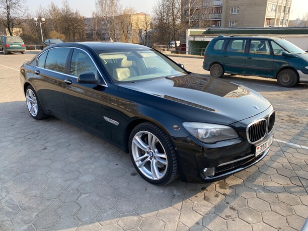 BMW 7 серия F02 (Long), 2009 г.