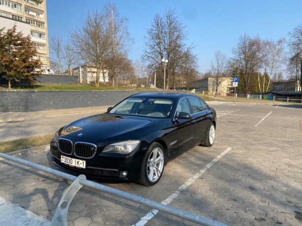 BMW 7 серия F02 (Long), 2009 г.