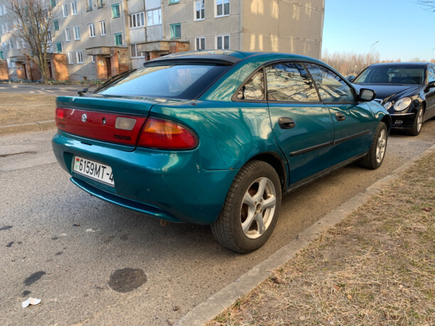 Mazda 323F, 1995 г.