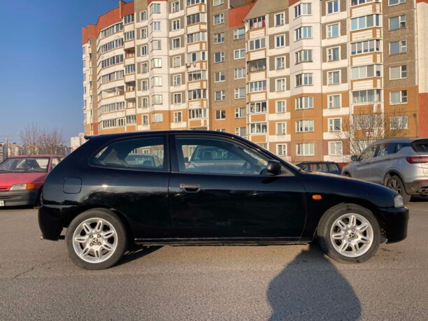Mitsubishi Colt V, 1999 г.
