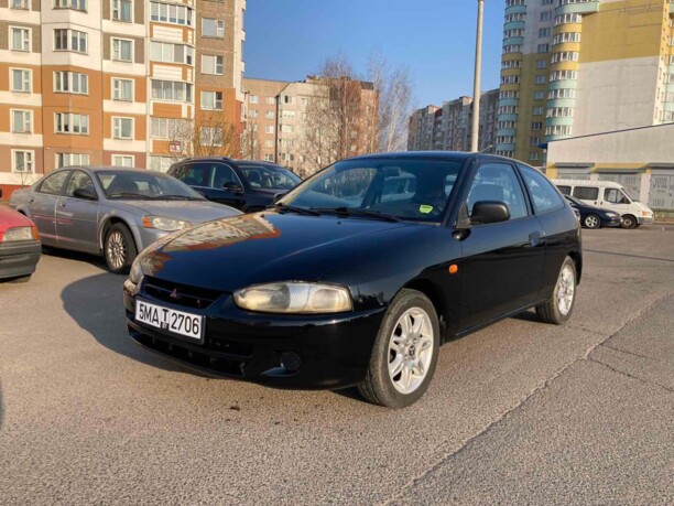 Mitsubishi Colt V, 1999 г.