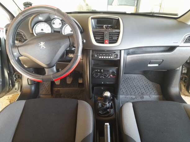 Peugeot 207 I · Рестайлинг, 2009 г.