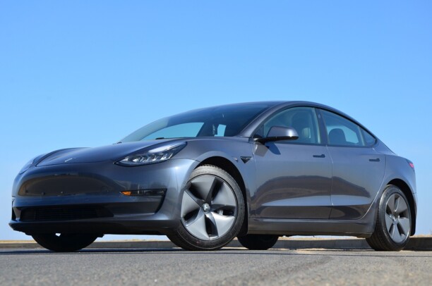 Tesla Model 3, 2021 г.