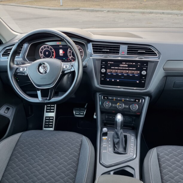 Volkswagen Tiguan II, 2018 г.