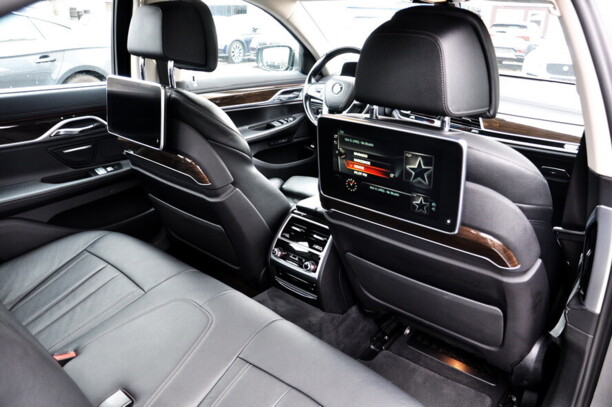 BMW 7 серия G11, 2017 г.