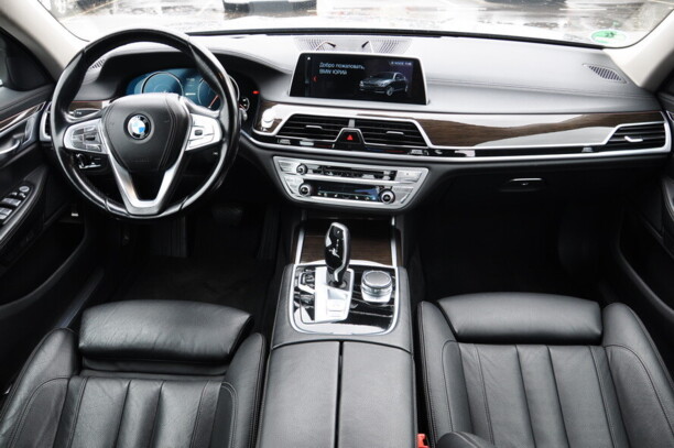 BMW 7 серия G11, 2017 г.