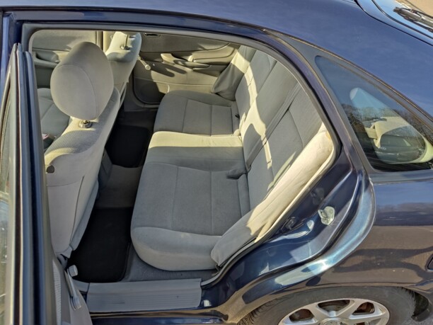 Mazda 626 GF, 2001 г.