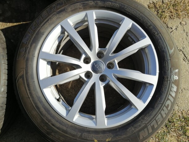 Audi 8x18 5x112 4 шт.