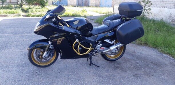 Honda CBR, 1998 г.