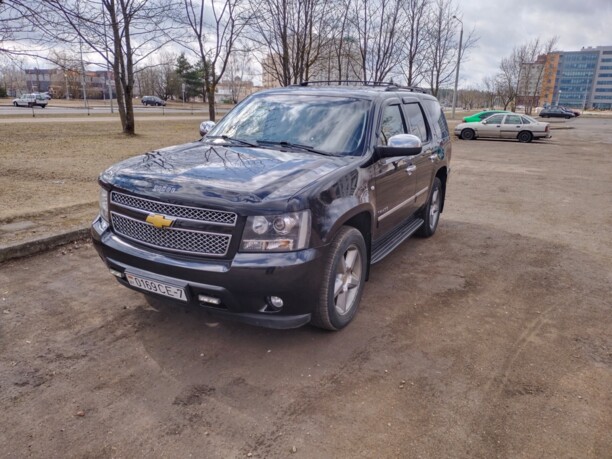 Chevrolet Tahoe GMT900, 7 мест, 2012 г.