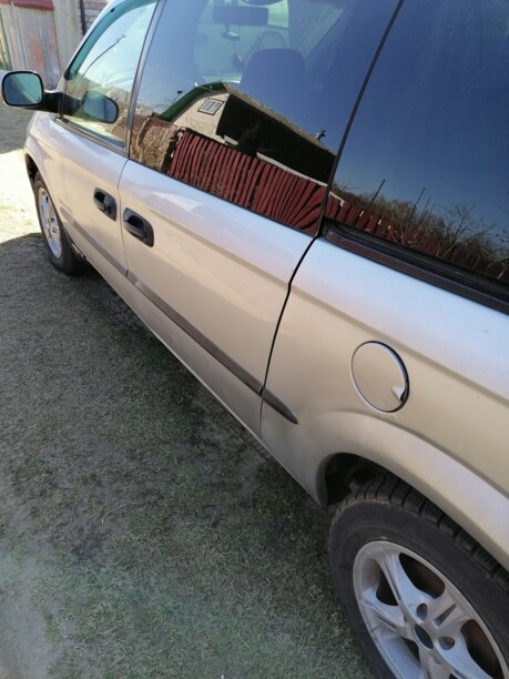 Dodge Grand Caravan IV, 7 мест, 2001 г.