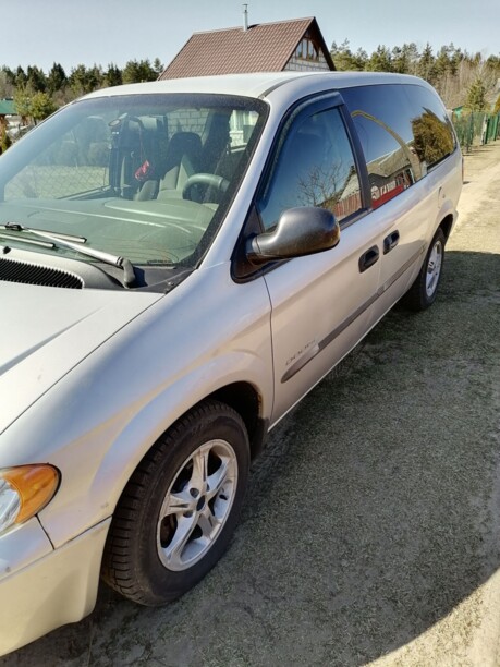 Dodge Grand Caravan IV, 7 мест, 2001 г.